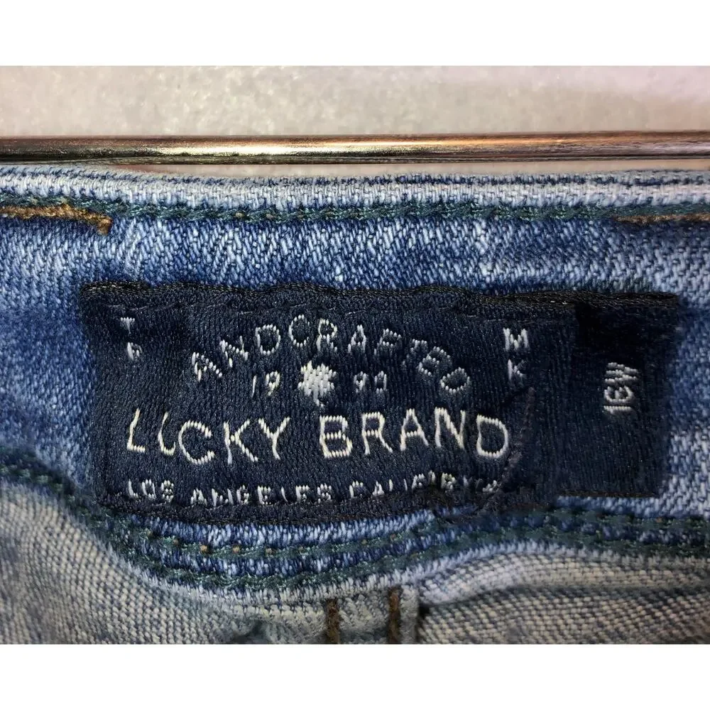 Lucky Brand Pants Reese Boyfriend Pants Distressed Thrashed Size 16W - Picture 3 of 9
